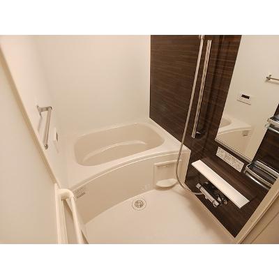 アイウィング　Ⅱ 105【管理NO：1-027540301-01040】 ★家具家電は申し込み後に搬入します★の物件画像