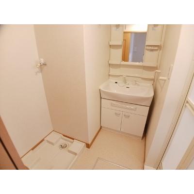 サンリットヒル 205【管理NO：1-015040901-02040】の物件画像