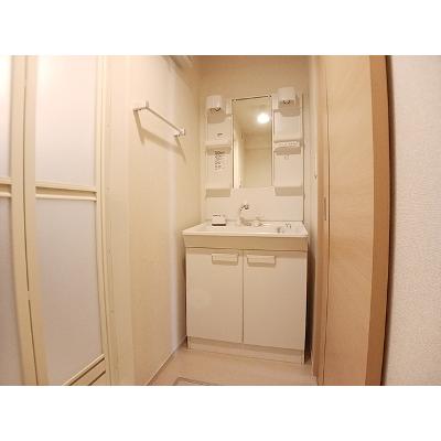 サニーレジデンス　２号館 202【管理NO：1-020036801-02020】 ★家具家電は申し込み後に搬入しますの物件画像