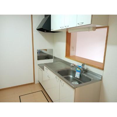 レクサス共栄　Ｄ 102【管理NO：1-014695502-01020】 ★家具家電は申し込み後に搬入します★の物件画像