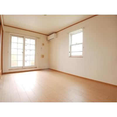 アンソレイエ 201【管理NO：1-012623001-02010】 ★家具家電は申し込み後に搬入しますの物件画像