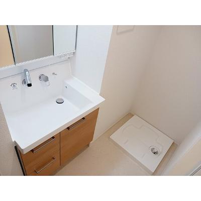 レヴァータ 103【管理NO：1-027934901-01030】 ★家具家電は申し込み後に搬入します 2026年07月中旬入居可能の物件画像