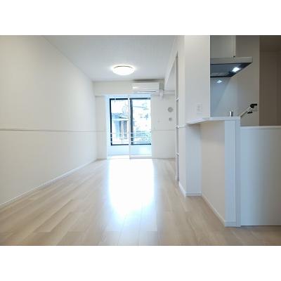レッド　ウィング　Ｂ 103【管理NO：1-028050802-01030】 ★家具家電は申し込み後に搬入しますの物件画像