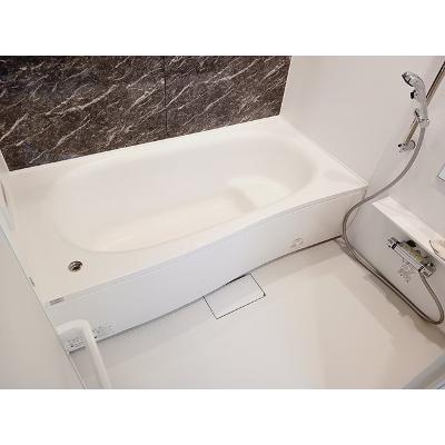 ヴァルトハイム 203【管理NO：1-027860801-02030】 ★家具家電は申し込み後に搬入します★の物件画像