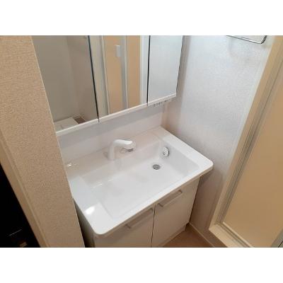 フレスクーラ 101【管理NO：1-027088901-01010】 ★家具家電は申し込み後に搬入します 2026年09月中旬入居可能の物件画像