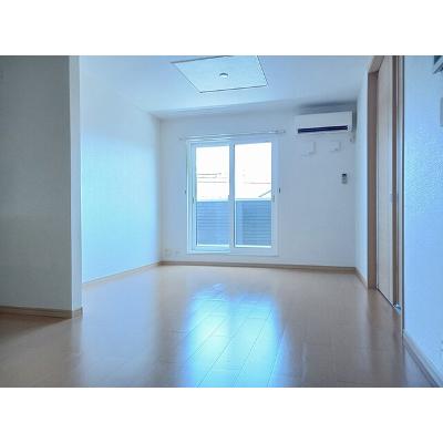 カーサ　ヴィオラＡ 202【管理NO：1-016394301-02020】 ★家具家電は申し込み後に搬入しますの物件画像