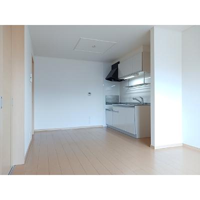 ローレル　コート 205【管理NO：1-015943401-02040】 ★家具家電は申し込み後に搬入します★の物件画像