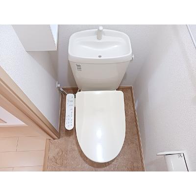 ローレル　コート 205【管理NO：1-015943401-02040】 ★家具家電は申し込み後に搬入します★の物件画像