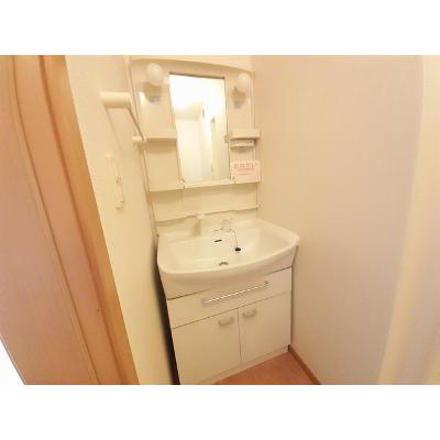 ラフィネⅠ 102【管理NO：1-014443701-01020】 ★家具家電は申し込み後に搬入します 2026年07月中旬入居可能の物件画像