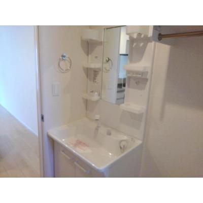 ノーブル　グラス　Ⅱ 102【管理NO：1-022254002-01020】 ★家具家電は申し込み後に搬入します 2026年08月中旬入居可能の物件画像