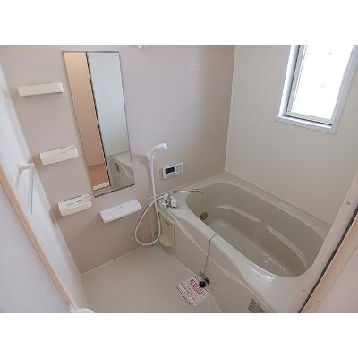 パイン・フィールド 202【管理NO：1-018178001-02020】 ★家具家電は申し込み後に搬入しますの物件画像