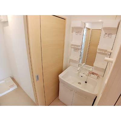 パイン・フィールド 202【管理NO：1-018178001-02020】 ★家具家電は申し込み後に搬入しますの物件画像