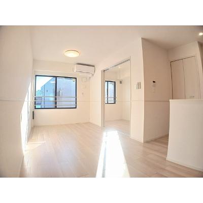 ラ　ブリエ 203【管理NO：1-027558201-02030】 ★家具家電は申し込み後に搬入しますの物件画像
