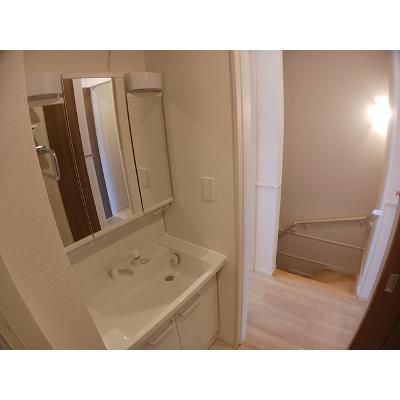 ラ　ブリエ 203【管理NO：1-027558201-02030】 ★家具家電は申し込み後に搬入しますの物件画像