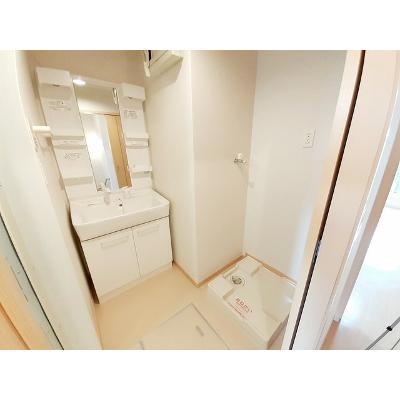 フィオーレⅡ 202【管理NO：1-016796201-02020】 ★家具家電は申し込み後に搬入しますの物件画像