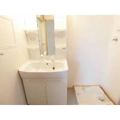 コートアイリスＡ 203【管理NO：1-016628701-02030】 ★家具家電は申し込み後に搬入します 2026年08月上旬入居可能の物件画像