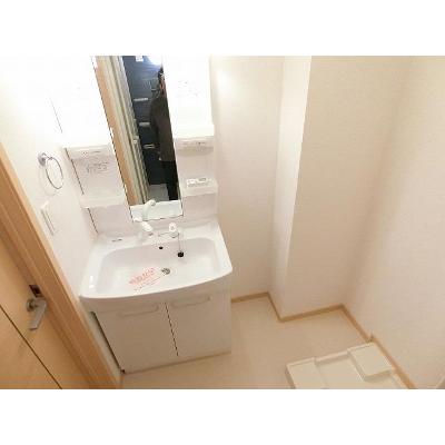 モデレートＢ 102【管理NO：1-015838702-01020】 ★家具家電は申し込み後に搬入しますの物件画像