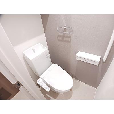 ベルカーナ　幸（コウ） 101【管理NO：1-028376201-01010】 ★家具家電は申し込み後に搬入しますの物件画像