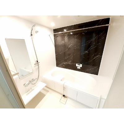 グローブ　Ｂ 105【管理NO：1-027565302-01040】 ★家具家電は申し込み後に搬入しますの物件画像