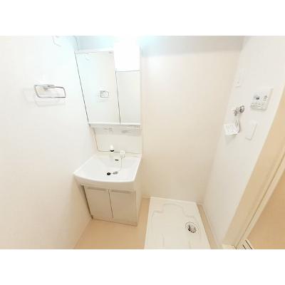 ラクーン大垣 102【管理NO：1-026327801-01020】 ★家具家電は申し込み後に搬入します 2026年07月下旬入居可能の物件画像