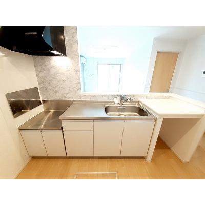 プチ・オワゾ 101【管理NO：1-022416701-01010】 ★家具家電は申し込み後に搬入しますの物件画像