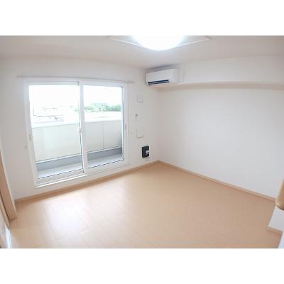 コートアイリスＢ 203【管理NO：1-016628702-02030】 ★家具家電は申し込み後に搬入しますの物件画像
