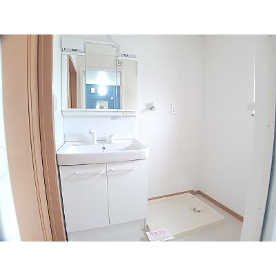 コートデイジーＡ 201【管理NO：1-015004101-02010】 ★家具家電は申し込み後に搬入します★の物件画像