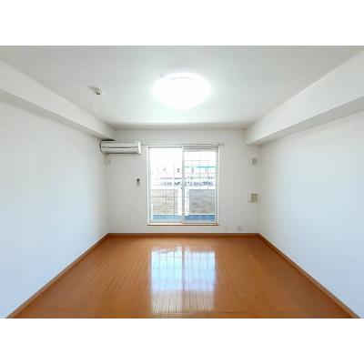 リバーサイド三城 203【管理NO：1-013883601-02030】 ★家具家電は申し込み後に搬入します 2026年07月中旬入居可能の物件画像