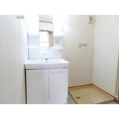 アヴニール　エテルネルＣ 203【管理NO：1-012738403-02030】 ★家具家電は申し込み後に搬入しますの物件画像