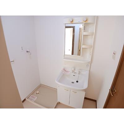 ナウビレッジＡ 201【管理NO：1-011673301-02010】 ★家具家電は申し込み後に搬入します★の物件画像