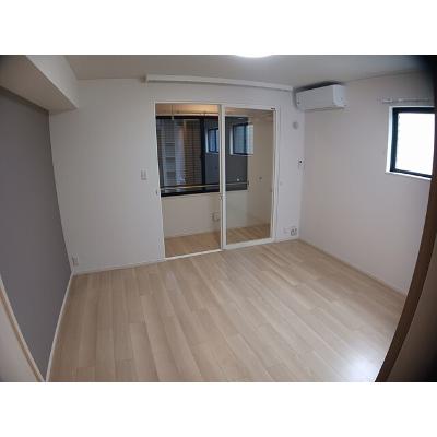 アイリス 106【管理NO：1-027916301-01050】 ★家具家電は申し込み後に搬入します 2026年08月上旬入居可能の物件画像