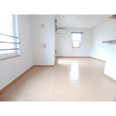 ソーレ（ｓｏｌｅ） 205【管理NO：1-014600701-02040】 ★家具家電は申し込み後に搬入します 2026年07月上旬入居可能の物件画像
