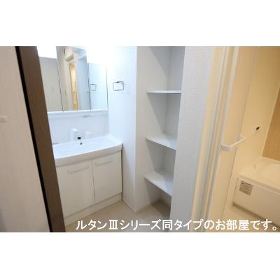 リゾ　ハヤテ 101【管理NO：1-028495902-01010】 ★家具家電は申し込み後に搬入します 2026年08月下旬入居可能の物件画像