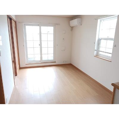ファインコスモス 201【管理NO：1-013956101-02010】 ★家具家電は申し込み後に搬入しますの物件画像