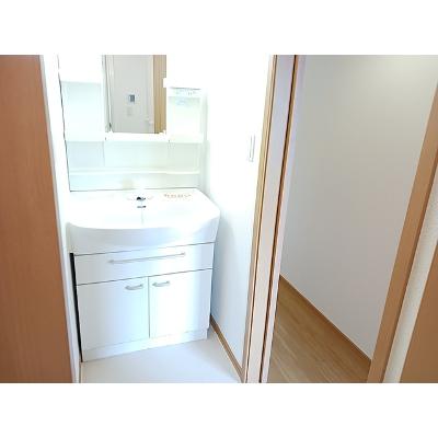 ファインコスモス 201【管理NO：1-013956101-02010】 ★家具家電は申し込み後に搬入しますの物件画像