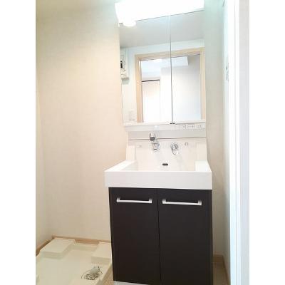 セントレ青山 303【管理NO：1-018756201-03030】 ★家具家電は申し込み後に搬入しますの物件画像