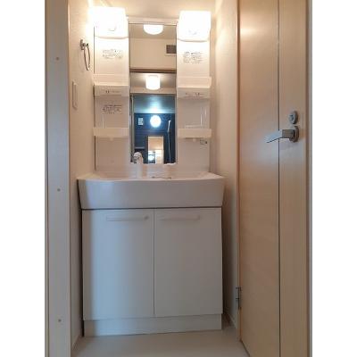 カーサ尾城 102【管理NO：1-017268301-01020】 ★家具家電は申し込み後に搬入しますの物件画像