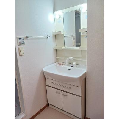 鶴見スクエアⅡ 101【管理NO：1-014346202-01010】 ★家具家電は申し込み後に搬入しますの物件画像