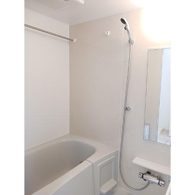 ルークス 201【管理NO：1-028585701-02010】 ★家具家電は申し込み後に搬入します★の物件画像