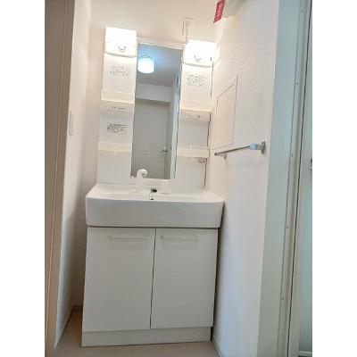 グラシオッソ 201【管理NO：1-017633401-02010】 ★家具家電は申し込み後に搬入しますの物件画像