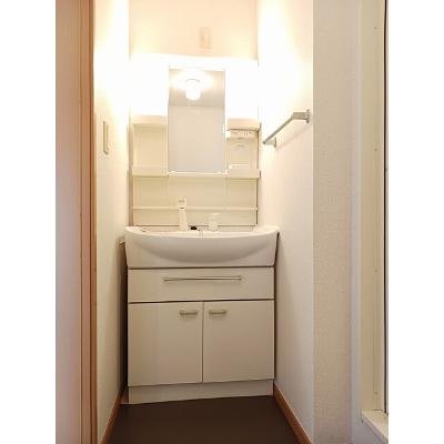 プチプランシュＢ 102【管理NO：1-013869102-01020】 ★家具家電は申し込み後に搬入しますの物件画像