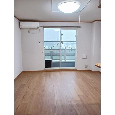 リオト－レス 205【管理NO：1-012174801-02040】 ★家具家電は申し込み後に搬入しますの物件画像