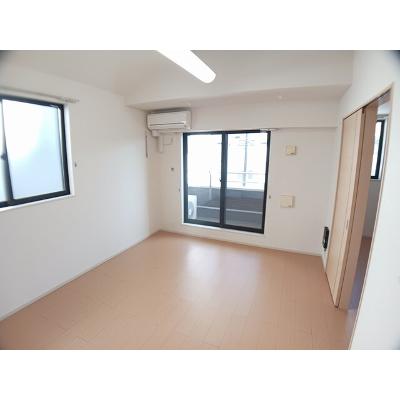 ル・リアンⅡ　Ｅａｓｔ 202【管理NO：1-020322402-02020】 ★家具家電は申し込み後に搬入しますの物件画像