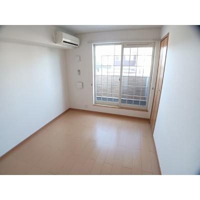 タウニーオウル 201【管理NO：1-014941401-02010】 ★家具家電は申し込み後に搬入しますの物件画像