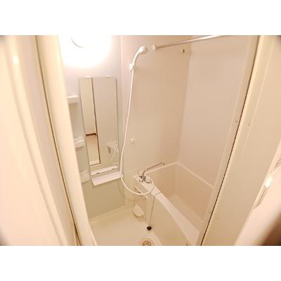アゲート　白壁 702【管理NO：1-013901801-07020】 ★家具家電は申し込み後に搬入しますの物件画像
