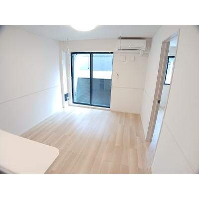 クラール 102【管理NO：1-028624201-01020】 ★家具家電は申し込み後に搬入します 2026年09月上旬入居可能の物件画像