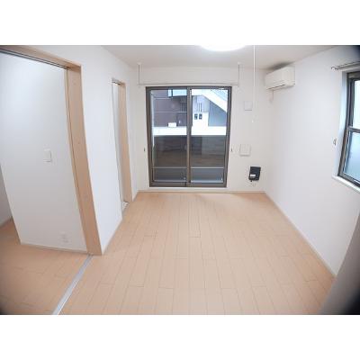 グラース 103【管理NO：1-017219401-01030】 ★家具家電は申し込み後に搬入しますの物件画像