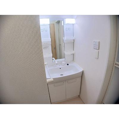 グラース 103【管理NO：1-017219401-01030】 ★家具家電は申し込み後に搬入しますの物件画像