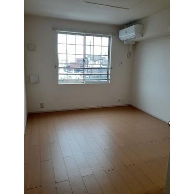 フラン 206【管理NO：1-017731401-02050】 ★家具家電は申し込み後に搬入しますの物件画像
