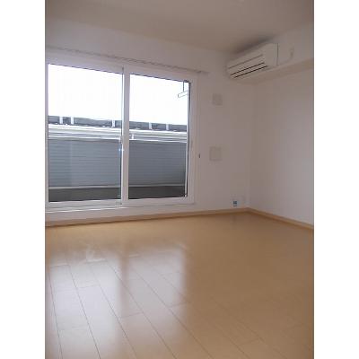 グランヒルＡ 202【管理NO：1-014989301-02020】 ★家具家電は申し込み後に搬入します★の物件画像